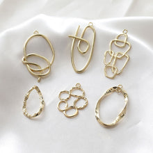Load image into Gallery viewer, 10pcs Irregular Openwork Pendant, Niche Style Charm, 18K Gold Plated Charm, Necklace Pendant GZ281