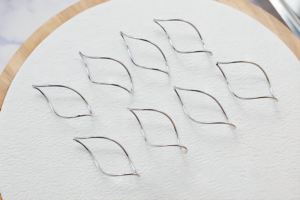 10 قطع من موصلات القطرة المغلقة، مطلية بالذهب/الفضة اللامعة عيار 14 قيراطًا، قلادة قطرة مفتوحة 3 × 1.5 مم لمستلزمات صناعة المجوهرات JH006