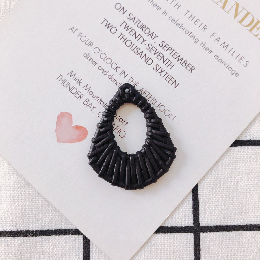 10 قطع من قلادة على شكل قطرة، قلادة من الراتنج لصنع المجوهرات، العثور على الخرز بنفسك MY020