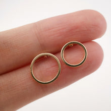 Load image into Gallery viewer, 4pcs 14K Gold Round Post With Loop, Openwork Round Stud Earring Nickel Free, 10mm, 12mm, Hypoallergenic Earring Findings Z076