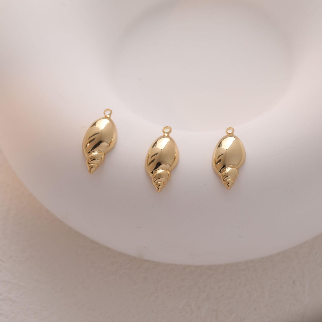 Conch-shaped Earrings Post With Loop, 18K Gold Plated, Nickel Free, Ear Stud Hypoallergenic Earring Findings GZ780