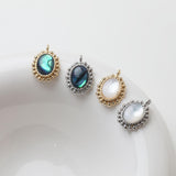 Oval Shell Pendant, Black Shell, White Shell Charm, Boho Shell Charm, Oval Shell Jewelry Making Findings GZ771