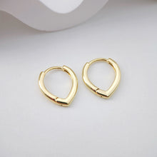 Load image into Gallery viewer, 18K Gold Plated Drop Hoop Earring, Huggie Hoops Earring Parts, Spring Ear Hoops, 15.8*13.5mm, hoop earrings D0105