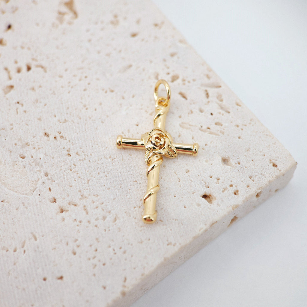 Dijes de cruz con pavé de circonita cúbica, colgante de espada, dije de cruz rosa, chapado en oro de 18 quilates, dijes para hacer collares, accesorios de joyería S890