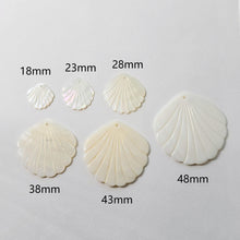 Cargar imagen en el visor de la galería, 10 colgantes de concha en forma de hoja, dijes de concha, accesorios para aretes y bisutería RY058