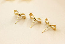 Load image into Gallery viewer, 4pcs Gold Bow Earring Post With Loop, S925 Silver Ear Pin Nickel Free Earrings, Bowtie Ear Stud Loop, Hypoallergenic Earring Findings GZ148
