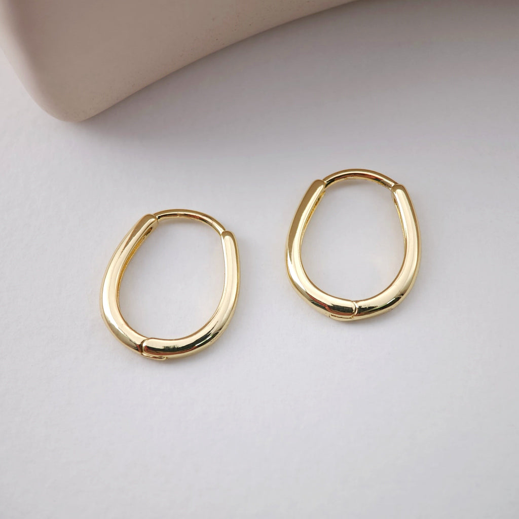 Gold U Shape Hoop Earring, 16*18.7mm, 18K Gold Plated Leverback Earrings, Huggie Hoops Earring D0118