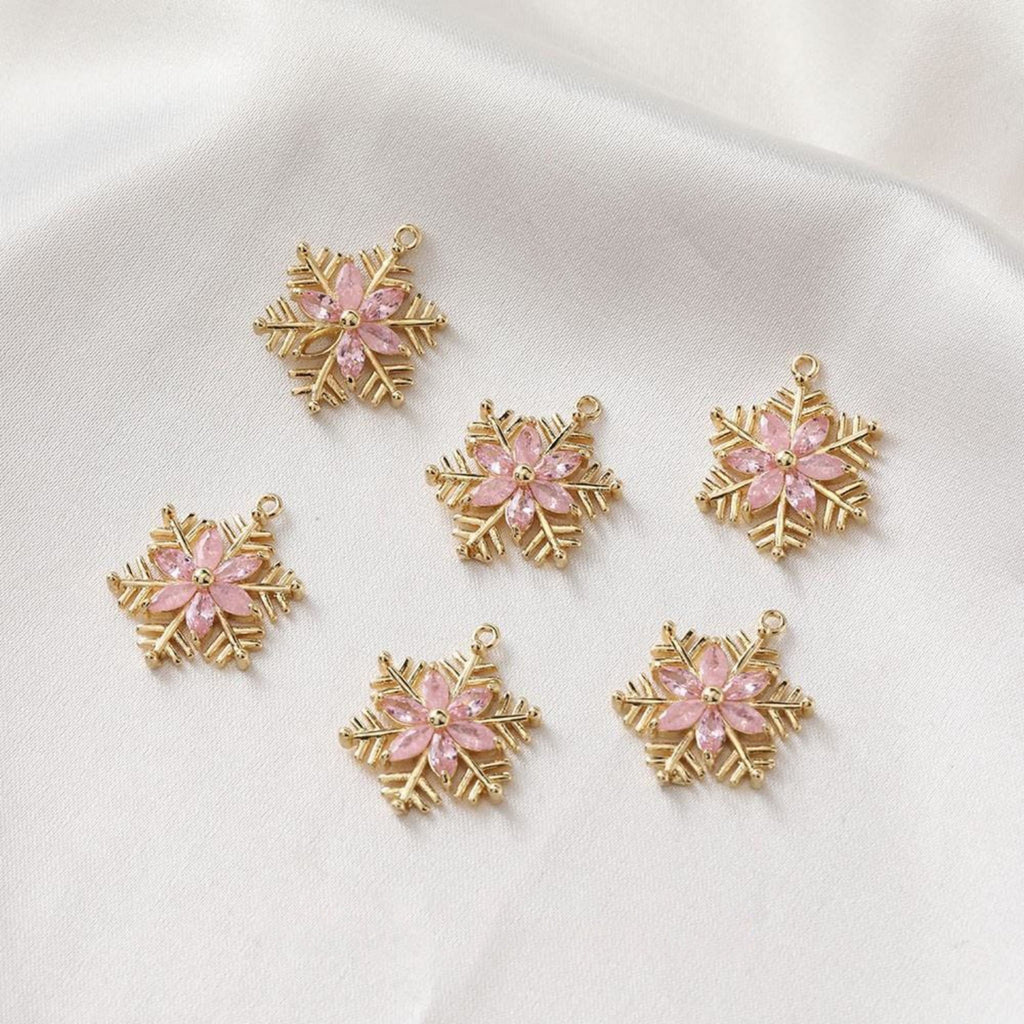 Snowflake Charm, Cubic Zircon Crystal Snowflake Pendant, CZ Earring Charms,  Real Gold Plated  Earring Charms, Jewelry Findings BB039-F015