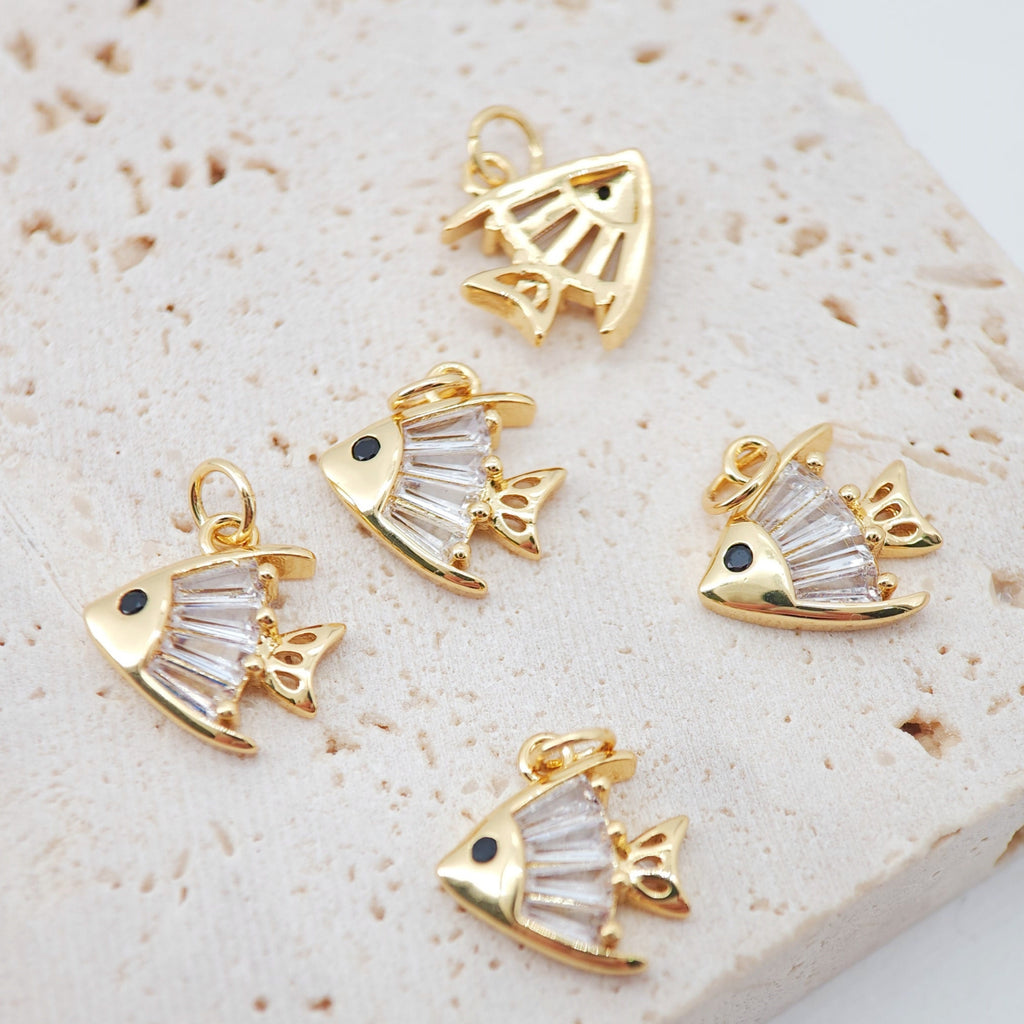 Animal Pave Charms, Fish Pendant, 18K Gold Plated Pendant, Jewelry Findings S950