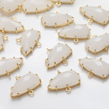 Load image into Gallery viewer, Irregular Cloud Connector, Rhinestone Pendant, Bracelet Necklace Making, Gold Plated Jewelry Findings GZ411