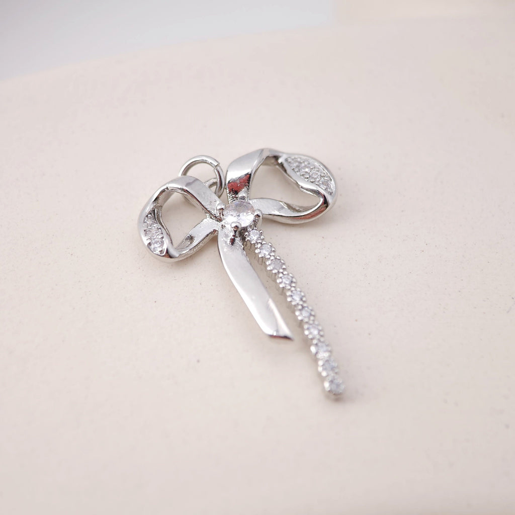 CZ Pave Bow Tie Charm, Cubic Zircon Crystal Bow Tie Pendant, Bracelet Necklace Pendant,  Gold Plated, Jewelry Findings S1202