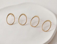 Load image into Gallery viewer, Oval shape Ear Post, S925 Silver Ear Pin Nickel Free, Gold/Silver Ear Stud, 17x23mm, Hypoallergenic Earring Findings G0020