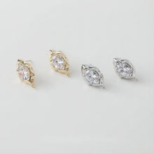 تحميل الصورة إلى عارض المعرض، قرط أذن غير منتظم من الزركونيا، ذهب/فضة عيار 14 قيراط، قرط فضة S925 خالٍ من النيكل، على شكل عين مع حلقة GE015