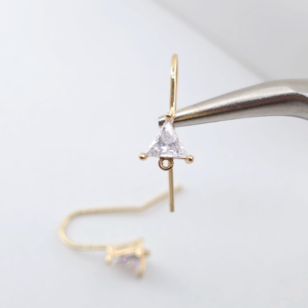 Alambres para pendientes chapados en oro de 18 quilates, ganchos triangulares con pavé cúbico, sin níquel, ganchos de pez, alambres para joyería ZX310