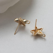 Load image into Gallery viewer, Starfish Charm, Starfish Post, Gold Marine Life, 14k Gold Plated Brass, Necklace Making, Jewelry Findings GZ756