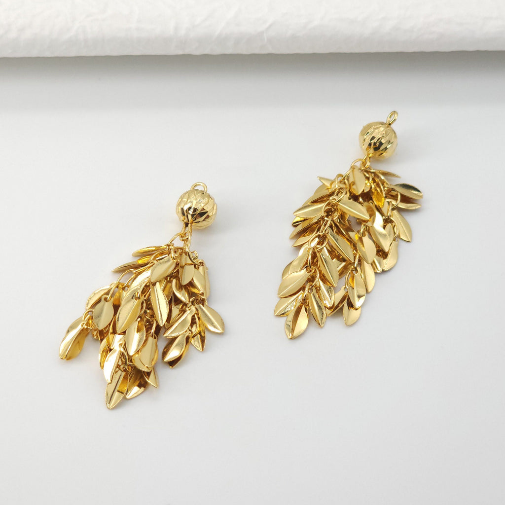 Gold Leave Bunch Charms, 18K Gold Plated Plants Charms, Bunch of Leaves Pendant,  Necklace Charms, Jewelry Findings S20695