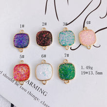 Cargar imagen en el visor de la galería, 10 conectores cuadrados de ópalo sintético, resina con lámina de oro, para pulsera, collar y colgante, chapado en oro auténtico de 14 quilates, accesorios de joyería MY048-F071