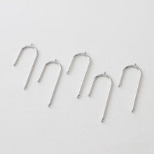 Cargar imagen en el visor de la galería, Colgante de arco asimétrico, conector en forma de U arqueada, accesorios para aretes chapados en oro de 14 quilates, accesorios de joyería GZ641