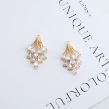 Load image into Gallery viewer, CZ Pave Leaf Charm, Cubic Zircon Crystal Leaf Pendant, CZ Earring Charms,  Real Gold Plated  Earring Charms, Jewelry Findings ZR007-F044