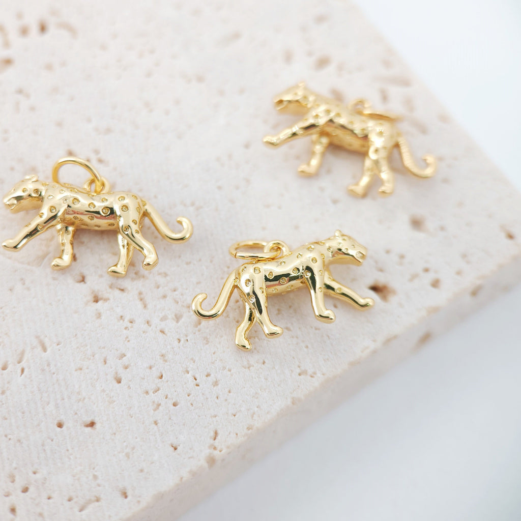 2PCS Gold Leopard Charms, 18K Gold Plated Leopard Charms, 8x17mm, 3D Leopard Animal Pendant,  Necklace charms, Jewelry Findings S643