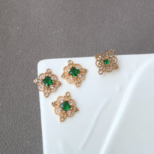 Load image into Gallery viewer, 10pcs Flower Connector, Cubic Zircon Crystal Pendant, Bracelet Necklace Pendant, 14K Real Gold Plated, Jewelry Findings HL110-F008