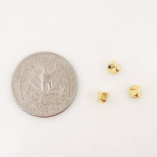 Load image into Gallery viewer, 10pcs Faceted Spacer Beads, 18K Shiny Gold Plated Square Beads, 4.5mm, Bracelet Beads, Spacer Beads, Jewelry Finding S20339