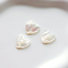 Load image into Gallery viewer, Heart White Mother-of-Pearl, MOP Shell Pendant, Sector White Nacre, Shell Charm, Mother of Pearl Jewelry Making Findings RY013