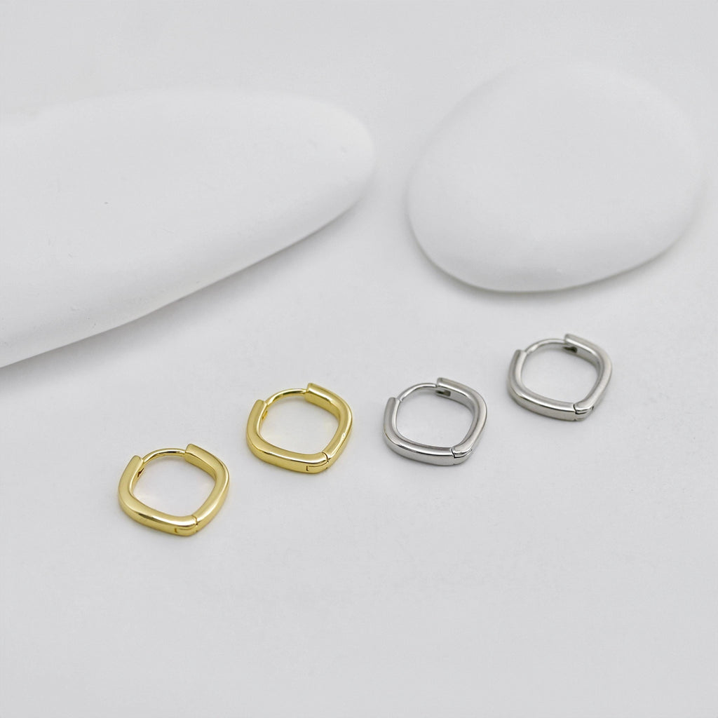 Geometric Rhombus Hoop, Minimalist Everyday Earrings, 15mm, 18K Gold Plated Leverback Earrings, Huggie Hoops Earring D0540