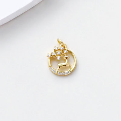 Sika deer/bee Pendant, CZ Pave Animals Charms, 18K Gold Plated Round Charms, For Bracelet And Necklace Making, Jewelry Findings S1378