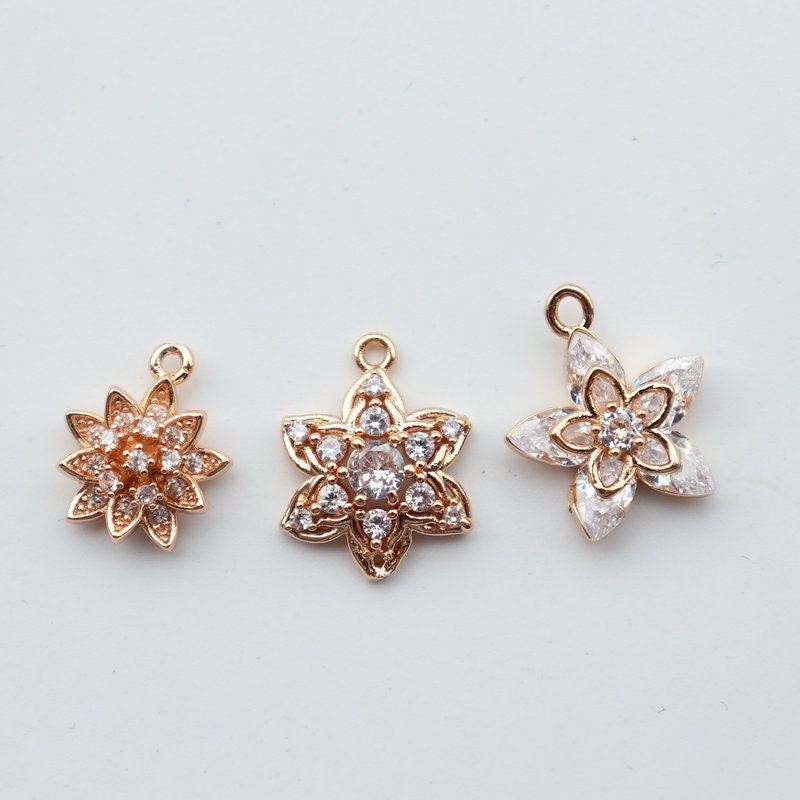 10pcs Flower Charm, Cubic Zircon Crystal Flower Pendant, CZ Earring Charms,   Gold Plated  Earring Charms, Jewelry Findings JY028-F004