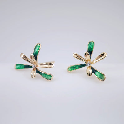 أعمدة أقراط على شكل زهور، عمود أقراط مطلي بالمينا الأخضر مع حلقة، أدوات يدوية للعثور على الأقراط، لوازم صنع الأقراط بنفسك ZX227