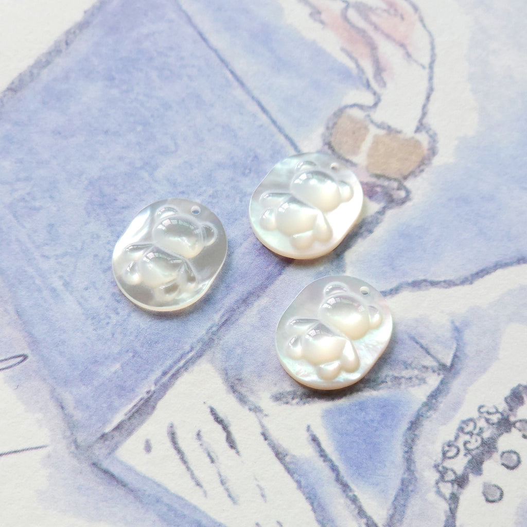 Bear White Mother-of-Pearl, MOP Shell Pendant, Engraved White Nacre, Shell Charm, Rectangular Shell Jewelry Making Findings RY030