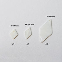 Load image into Gallery viewer, 10pcs MOP Shell Pendant, Geometric Shell Pendant, Star, Scallop, Rhombus Pendant White Nacre, Mother of Pearl Jewelry Making Findings RY062