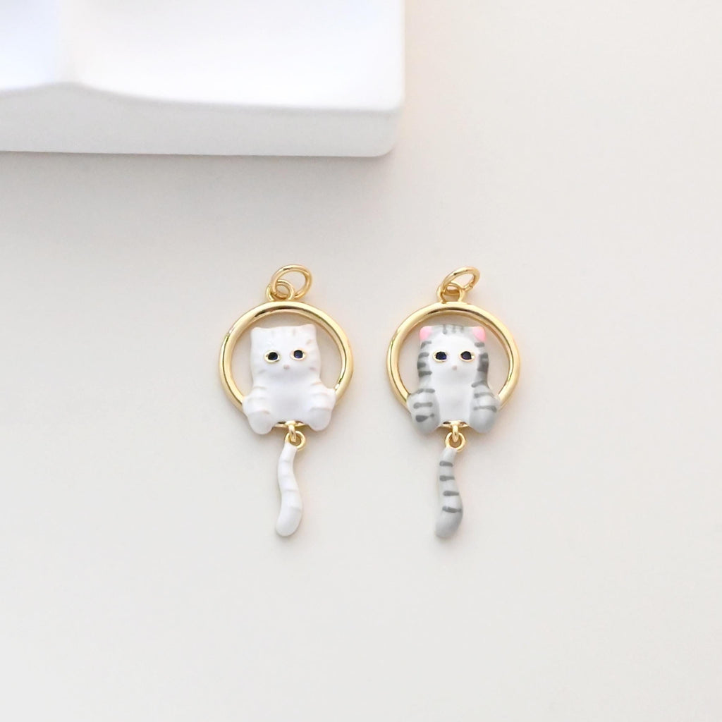 Enamel Kitty Charm, Cat Pendant, Tail Wagging Kitten Pendants, 18K Gold Plated, Necklace Pendant Findings S1323