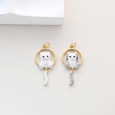 Dije de gatito esmaltado, colgante de gato, colgante de gatito moviendo la cola, chapado en oro de 18 quilates, accesorio para collar S1323