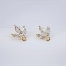 تحميل الصورة إلى عارض المعرض، أقراط على شكل ورقة من الزركونيا المكعبة، دعامة مطلية بالذهب مع حلقة، مضادة للحساسية، أدوات يدوية الصنع للعثور على الأقراط، لوازم صنع الأقراط بنفسك D0030