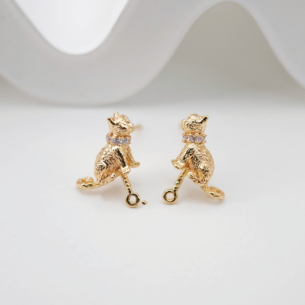 Cute Cat Earring Post, 18K Gold, S925 Silver Pin Nickel Free Earrings, Kitty Earring Animal Head Ear Stud with Loop ZX095