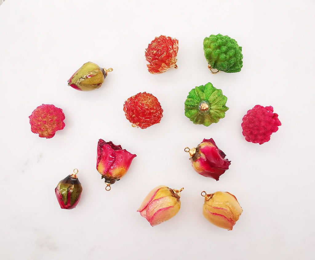 5PCS Real Dried Flower Charms, Colorful Flower Pendant, Earring Making Pendant, 16-20mm Jewelry Finding Supply FZ001