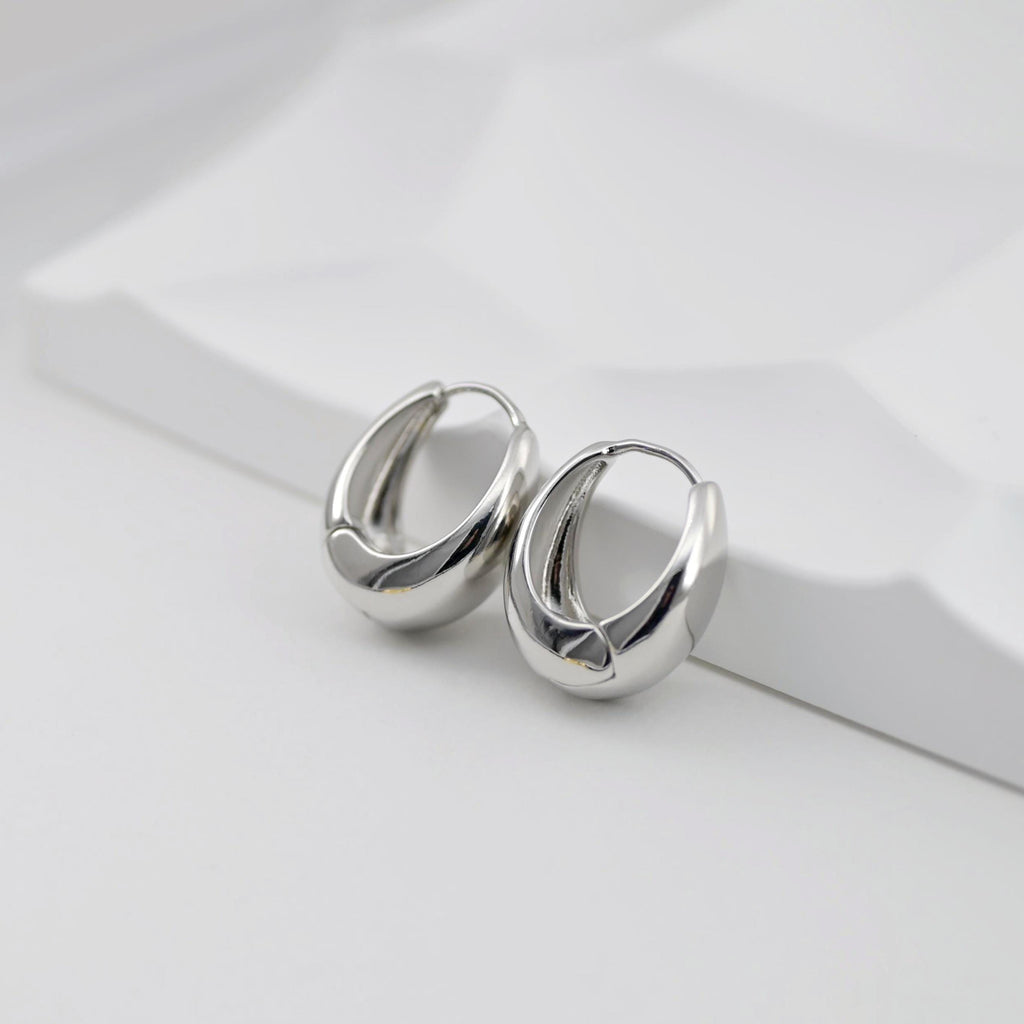 Gold Oval Ear Hoops, 18K Gold/Silver Plated Leverback Earrings, Huggie Hoops Earring D0568