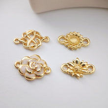 Cargar imagen en el visor de la galería, Conector de flor de esmalte, dijes de conector de flor chapados en oro de 18 quilates para hacer pulseras y collares, accesorios de joyería S1172