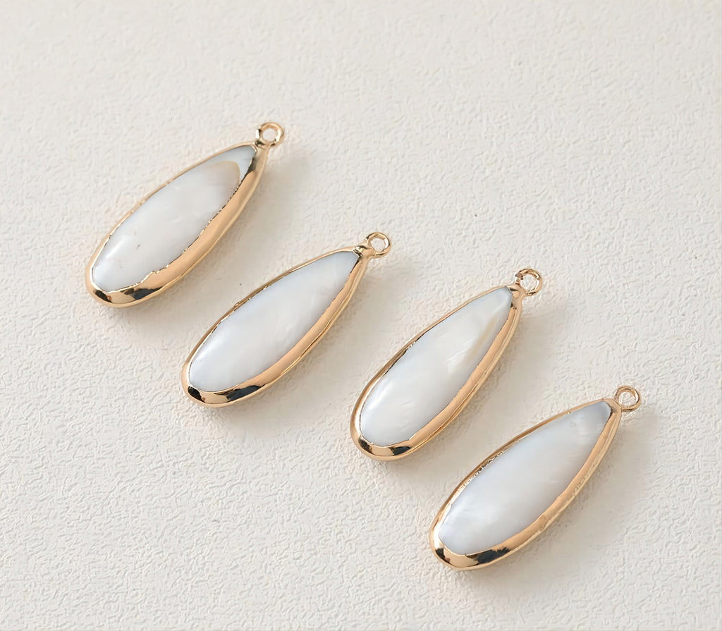 Drop Shape Shell Pendant, 14K Gold Plated, Stained Shells Charm, Necklace Making, Jewelry Making Findings GK021