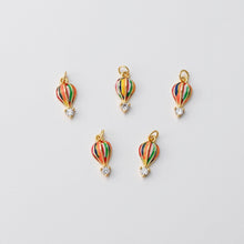 Load image into Gallery viewer, Hot Air Balloon Charm, Enamel Charm, 18K Gold Plated Pendant, Necklace Making Charm, Jewelry Findings S1096