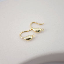 Load image into Gallery viewer, Fish Hooks, 18K Gold Plated Ear Wires, Gold Earring Earring Hooks, Ear Wires for Jewelry Making D0179