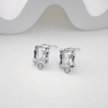 تحميل الصورة إلى عارض المعرض، قرط زركونيا غير منتظم، ذهب/فضة عيار 14 قيراط، أقراط خالية من النيكل، قرط أذن مربع الشكل مع حلقة ZX186