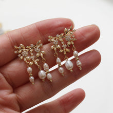 Load image into Gallery viewer, Leaf Earring Post With Loop, S925 Silver Ear Pin, Nickel Free Earrings, CZ Pave Ear Stud, Hypoallergenic Earring Findings GZ232