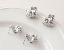 Load image into Gallery viewer, Irregular Ear Post With Loop, S925 Silver Ear Pin Nickel Free Earrings, Gold/Silver Ear Stud, Hypoallergenic Earring Findings G002