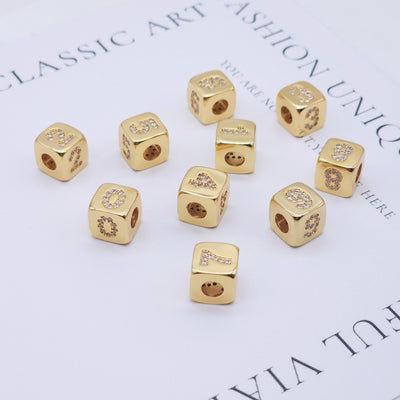 Cuentas cuadradas con números arábigos cúbicos de oro brillante de 18 quilates, micro pavé de circonitas cúbicas, 9 x 9 mm, con agujero grande para collares y pulseras S20593