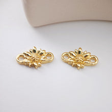 Cargar imagen en el visor de la galería, Conector de flor de esmalte, dijes de conector de flor chapados en oro de 18 quilates para hacer pulseras y collares, accesorios de joyería S1172