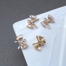 Load image into Gallery viewer, CZ Pave Butterfly Charm, Cubic Zircon Crystal Butterfly Pendant, Bracelet Necklace Pendant, 14K Gold Plated, Jewelry Findings HL005-F227