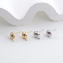 Cargar imagen en el visor de la galería, Pendientes de botón redondos con aro en oro de 14 quilates, superficie esmerilada, sin níquel, broche de plata S925, accesorios hipoalergénicos ZX317